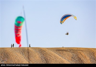 همایش خلبانان پاراگلایدر-یزد