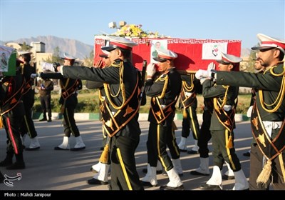 تشییع پیکر فرزندان وطن در ستاد فرماندهی انتظامی اصفهان- عکس  ...
