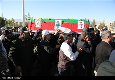 تشییع پیکر فرزندان وطن در ستاد فرماندهی انتظامی اصفهان