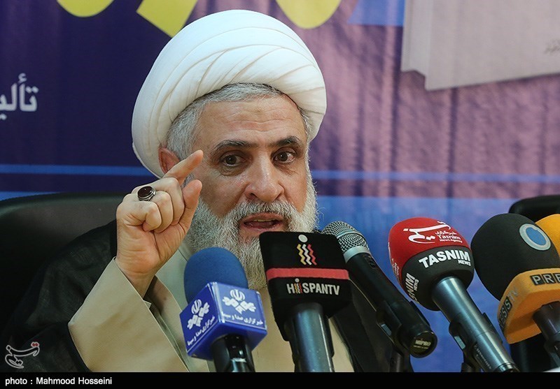 مراسم رونمایی از کتاب رهبر احیاگر در خبرگزاری تسنیم- عکس خبر ...