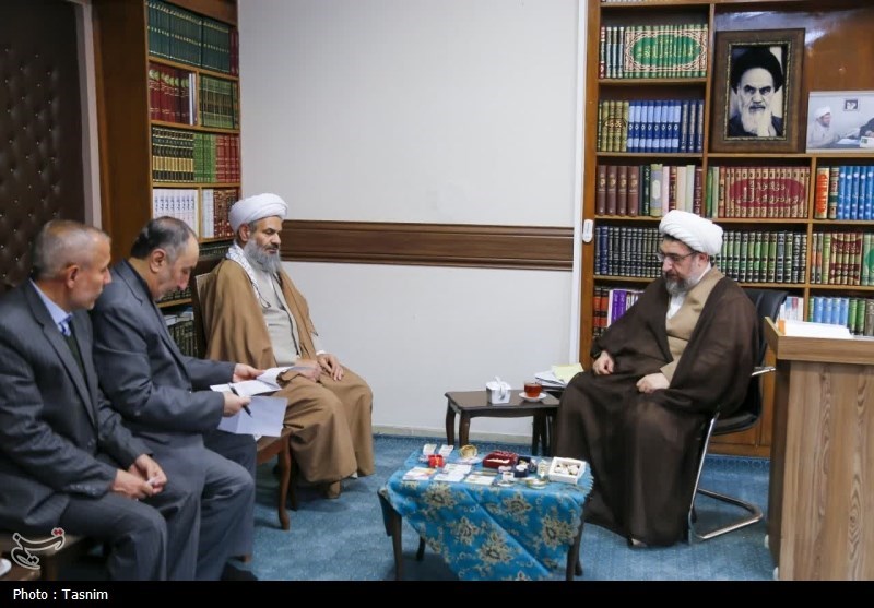 همدلی طلایی مردم شهرستان اهر برای کمک به جبهه مقاومت- عکس صف ...