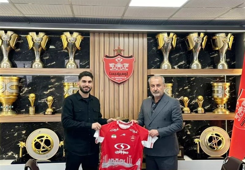 پرسپولیس یک بازیکن جوان خرید