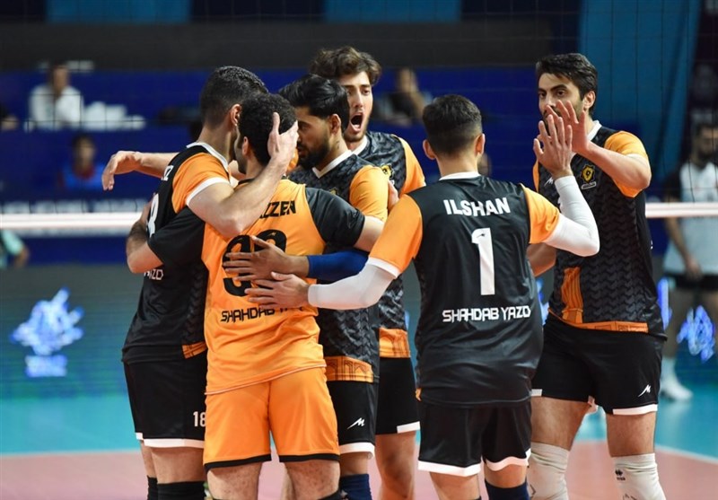 حضور ملی‌پوشان والیبال و بازیکنان شهداب در ابرکوه