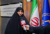 خاطرههای خانوادههای شهداء برای نسل جوان بازگو شود