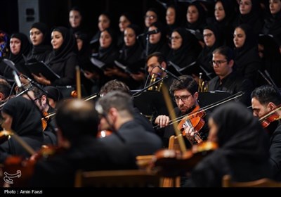 سمفونی والا شهیدان یادمان کنگره ملی پانزده هزار شهید استان فارس