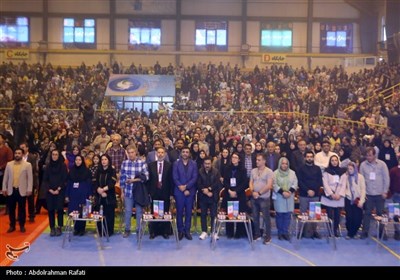 افتتاحیه بیست و نهمین جشنواره تئاتر کودک و نوجوان همدان