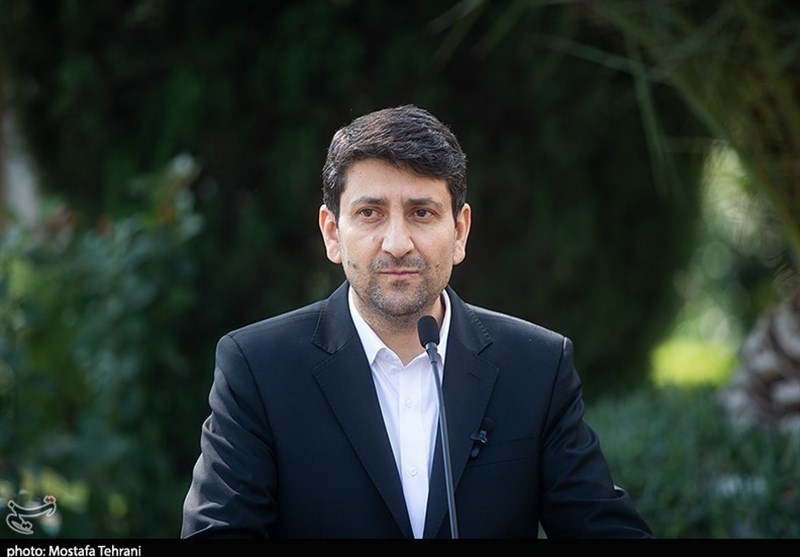 هاشمی: اختلالات GPS ناشی از ملاحظات امنیتی است / افزایش تعرفه اپراتورها ضروری است