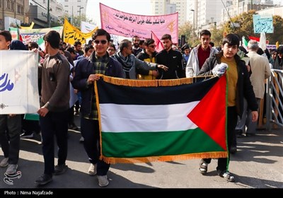 راهپیمایی 13 آبان در مشهد