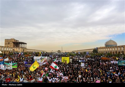 راهپیمایی 13 آبان در اصفهان