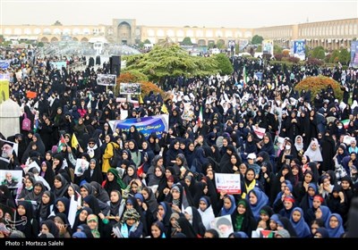 راهپیمایی 13 آبان در اصفهان