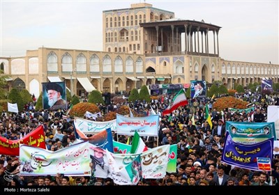 راهپیمایی 13 آبان در اصفهان