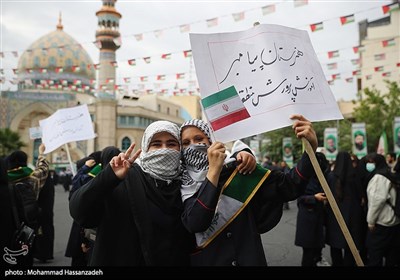 راهپیمایی 13 آبان در تهران - 1