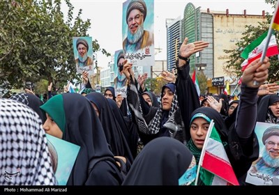 راهپیمایی 13 آبان در قم