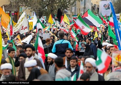 راهپیمایی 13 آبان در قم