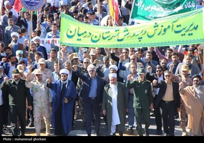 راهپیمایی 13 آبان در خراسان جنوبی