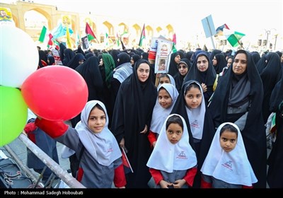 راهپیمایی 13 آبان در یزد