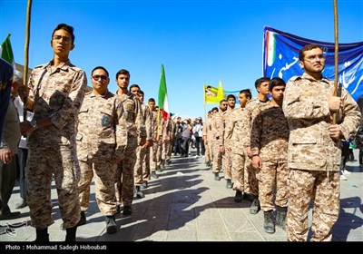 راهپیمایی 13 آبان در یزد