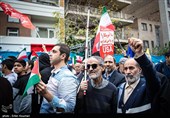 الإيرانيون يخرجون في مسيرات بمناسبة اليوم الوطني لمقارعة الاستكبار العالمي 