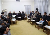 Семьи погибших в боях за ПВО встречаются с верховным лидером Ирана в Тегеране