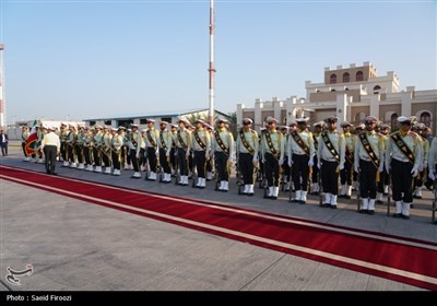 ورود وزیر کشور به فرودگاه بوشهر