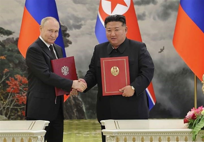 Putin Signs into Law Mutual Defense Treaty with North Korea