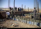 عدم ساخت اراضی طرح مسکن ملی نطنز تخلف است