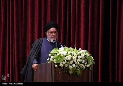 همایش کرامت انسانی و چالش های خانواده در جهان معاصر -مشهد