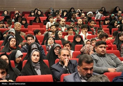 همایش بزرگ طلایه داران بسیج در دامغان//