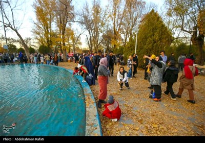 جشنواره برگریزان هگمتانه در همدان