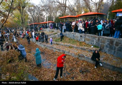 جشنواره برگریزان هگمتانه در همدان