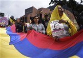 Thousands of Colombians Take to Streets to Reject Proposed Reforms, Rebuke President