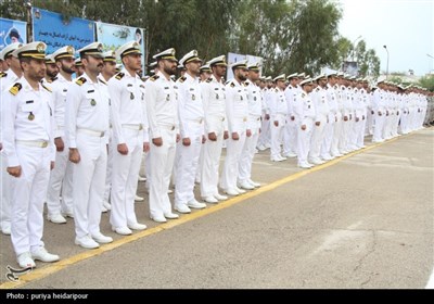 مراسم روز نیروی دریایی ارتش در بوشهر 