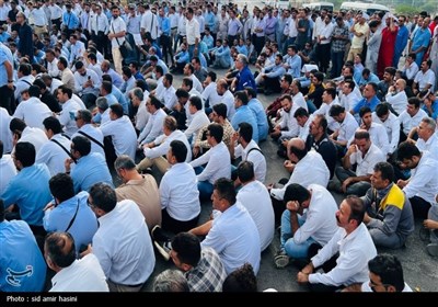 تجمع اعتراضی بزرگ کارگران مجتمع گازی پارس جنوبی