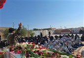 میزبانی دبیرستان فرزانگان  طبس از شهید گمنام
