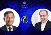 مباحثات هاتفیة بین وزیر الخارجیة الإیرانی ونظیره السنغافوری