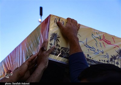 تشییع پیکر مطهر 5 شهید گمنام در کرمان