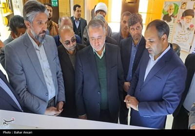 بازدید استاندار خراسان جنوبی از واحدهای تولیدی منطقه ویژه اقتصادی