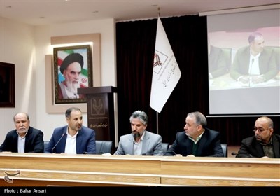بازدید استاندار خراسان جنوبی از واحدهای تولیدی منطقه ویژه اقتصادی