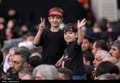 دومین شب مراسم عزاداری حضرت فاطمه‌زهرا (س)در حسینیه امام خمینی(ره)
