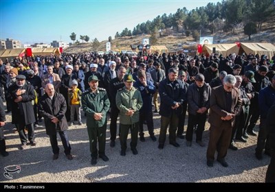 پیکر مطهر 6 شهید گمنام در بجنورد تشییع شد