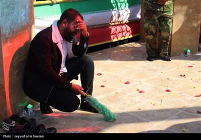 تشییع و دفن شهید گمنام در دانشگاه فرهنگیان بوشهر