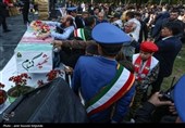 تشییع شهید در شهرک شهید تندگویان جم