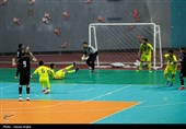 دیدار تیم های فوتسال آرمان زنجان و فولاد آلیاژی یزد