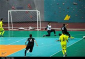 دیدار تیم های فوتسال آرمان زنجان و فولاد آلیاژی یزد
