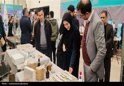 افتتاح نمایشگاه دستاوردهای پژوهشی و فناوری استان در دانشگاه بیرجند