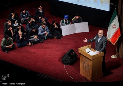 سخنرانی محمدباقر قالیباف رئیس مجلس شورای اسلامی در مراسم بزرگداشت روز دانشجو در دانشگاه تهران