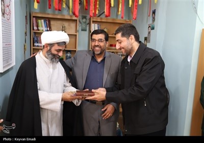 افتتاح کتابخانه عمومی روستایی در تنگستان