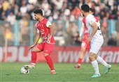 ملوان و پرسپولیس با تساوی به رختکن رفتند