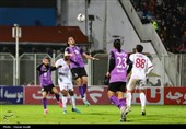 دیدار تیم های فوتبال نساجی مازندران و خیبر خرم آباد
