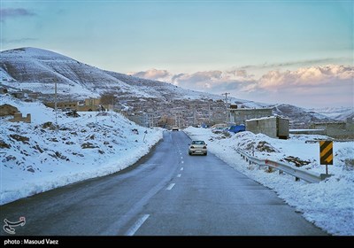 بارش برف در روستای لیقوان - تبریز